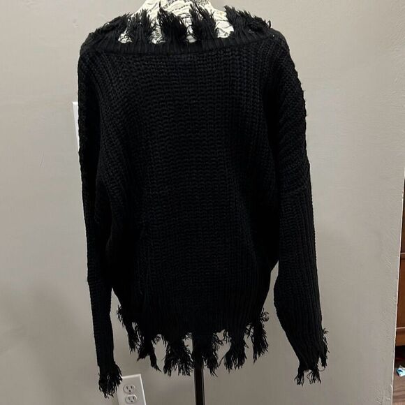 - NWT Fashion Nova black distressed sweater. XL - Picture 8 of 15